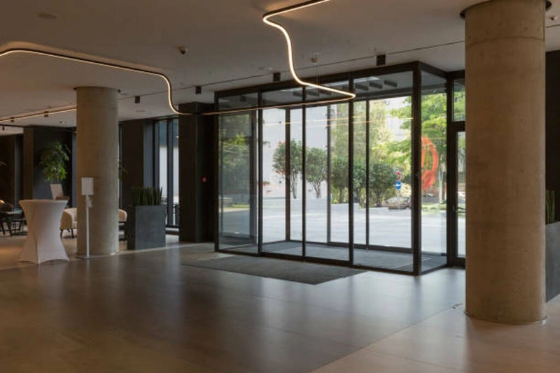 imagen Mitos y verdades sobre la seguridad en puertas automáticas